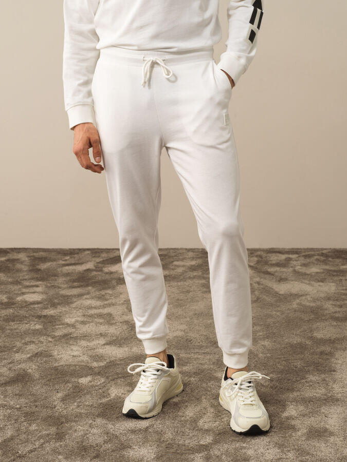 Xint Toptan Kırık Beyaz Pamuk Dokulu Regular Fit Sweat Pantolon