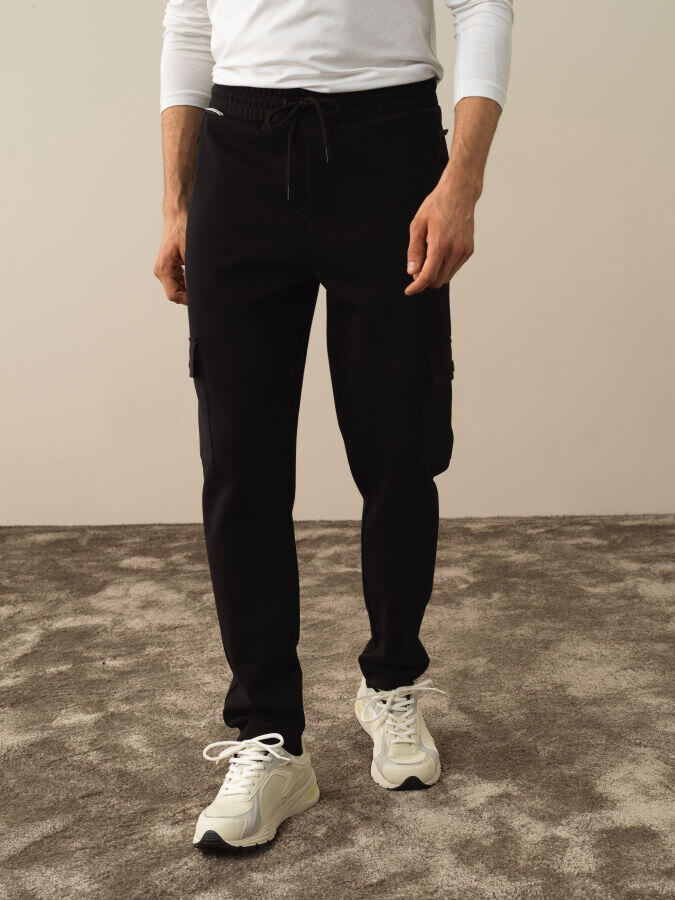 Xint Toptan Siyah Pamuk Dokulu Regular Fit Sweat Pantolon