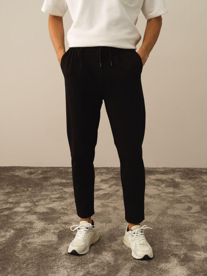 Xint Toptan Siyah Pamuk Dokulu Slim Fit Sweat Pantolon