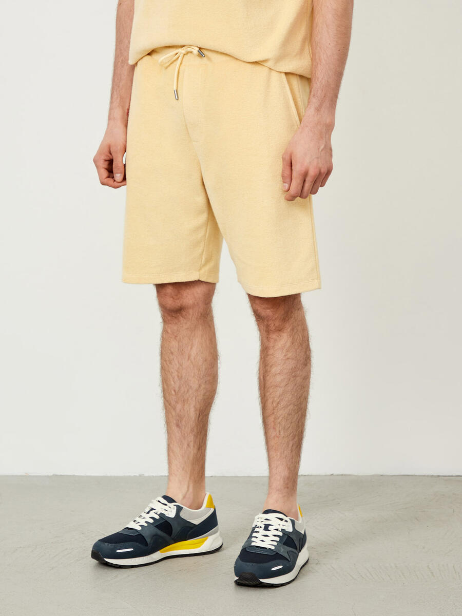 Sarı Regular Fit Pamuklu Havlu Sweat Şort - 1