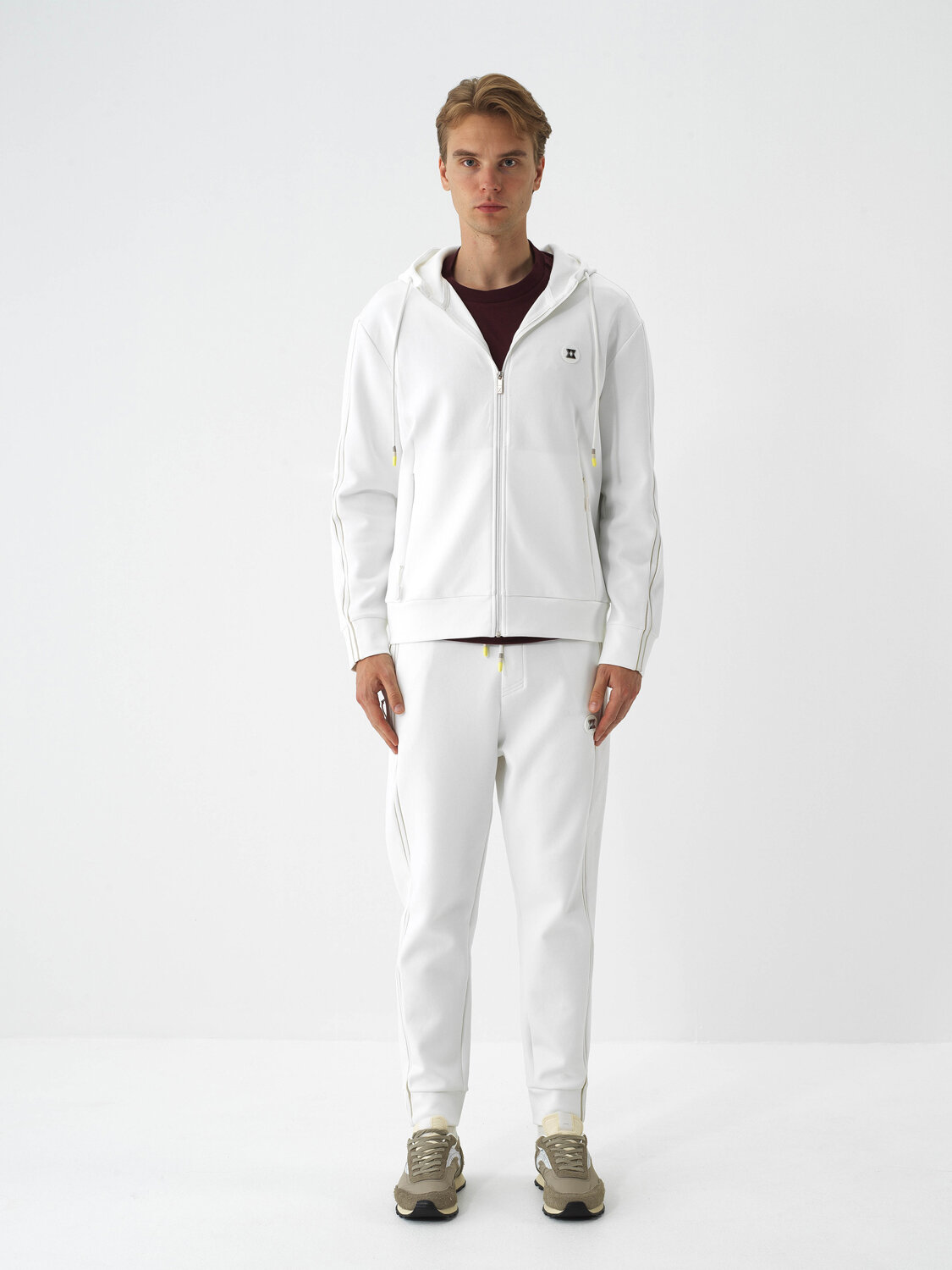 Ekru Pamuk Dokulu Regular Fit Sweatmont (1)