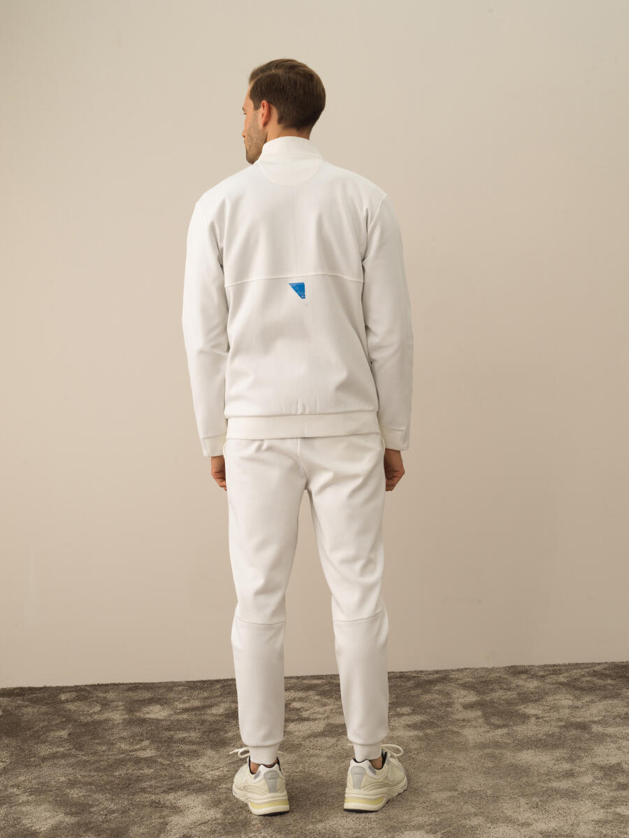 Kırık Beyaz Pamuk Dokulu Regular Fit Sweatmont - 5