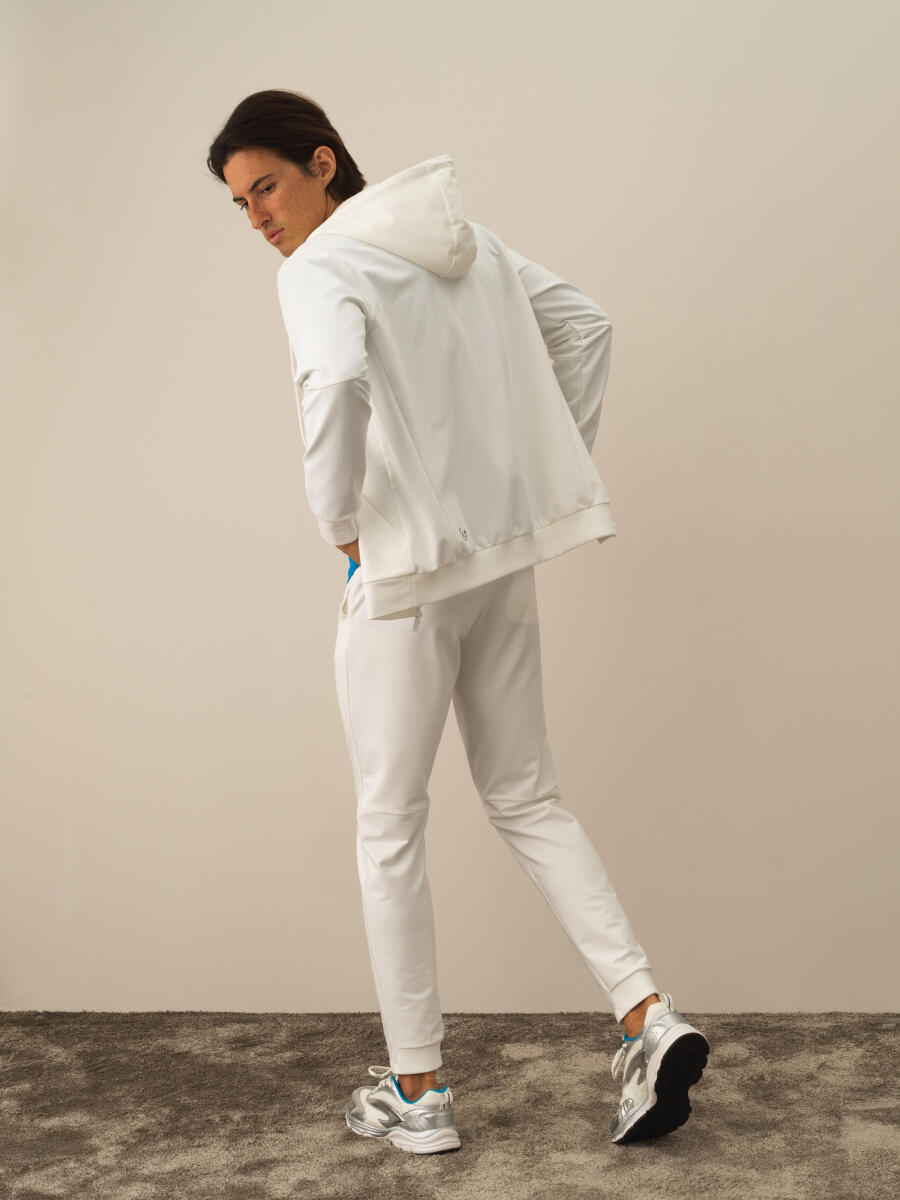 Kırık Beyaz Pamuk Dokulu Slim Fit Sweatmont - 5