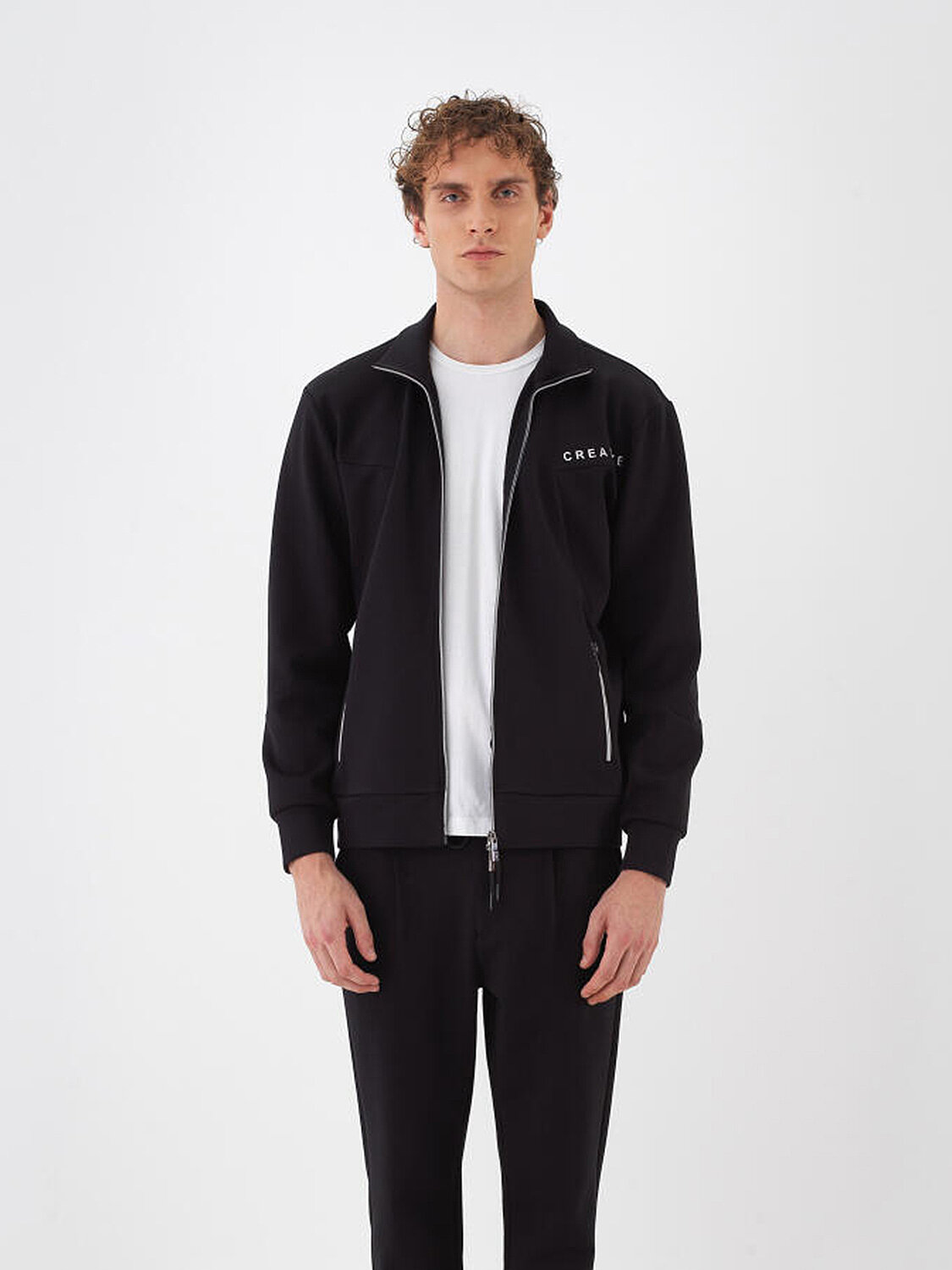 Siyah Regular Fit Dik Yaka Pamuklu Sweat Mont