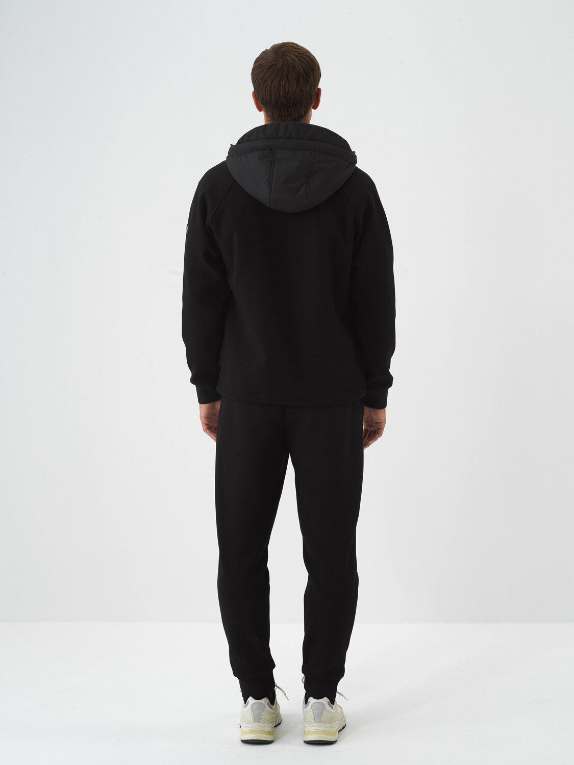 Siyah Pamuk Dokulu Regular Fit Sweatmont - Xint