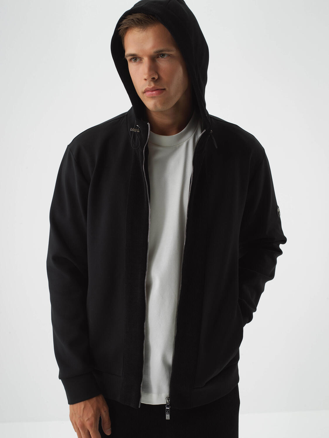 Siyah Pamuk Dokulu Regular Fit Sweatmont - 1