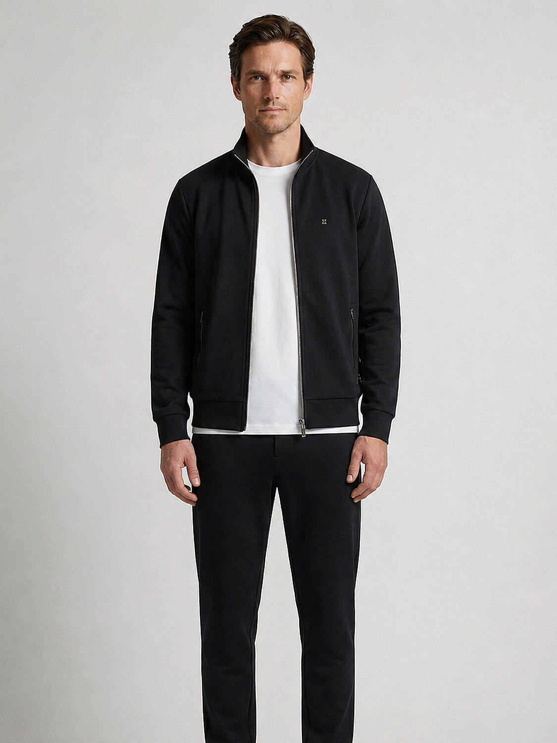 Siyah Pamuk Dokulu Regular Fit Sweatmont - 1