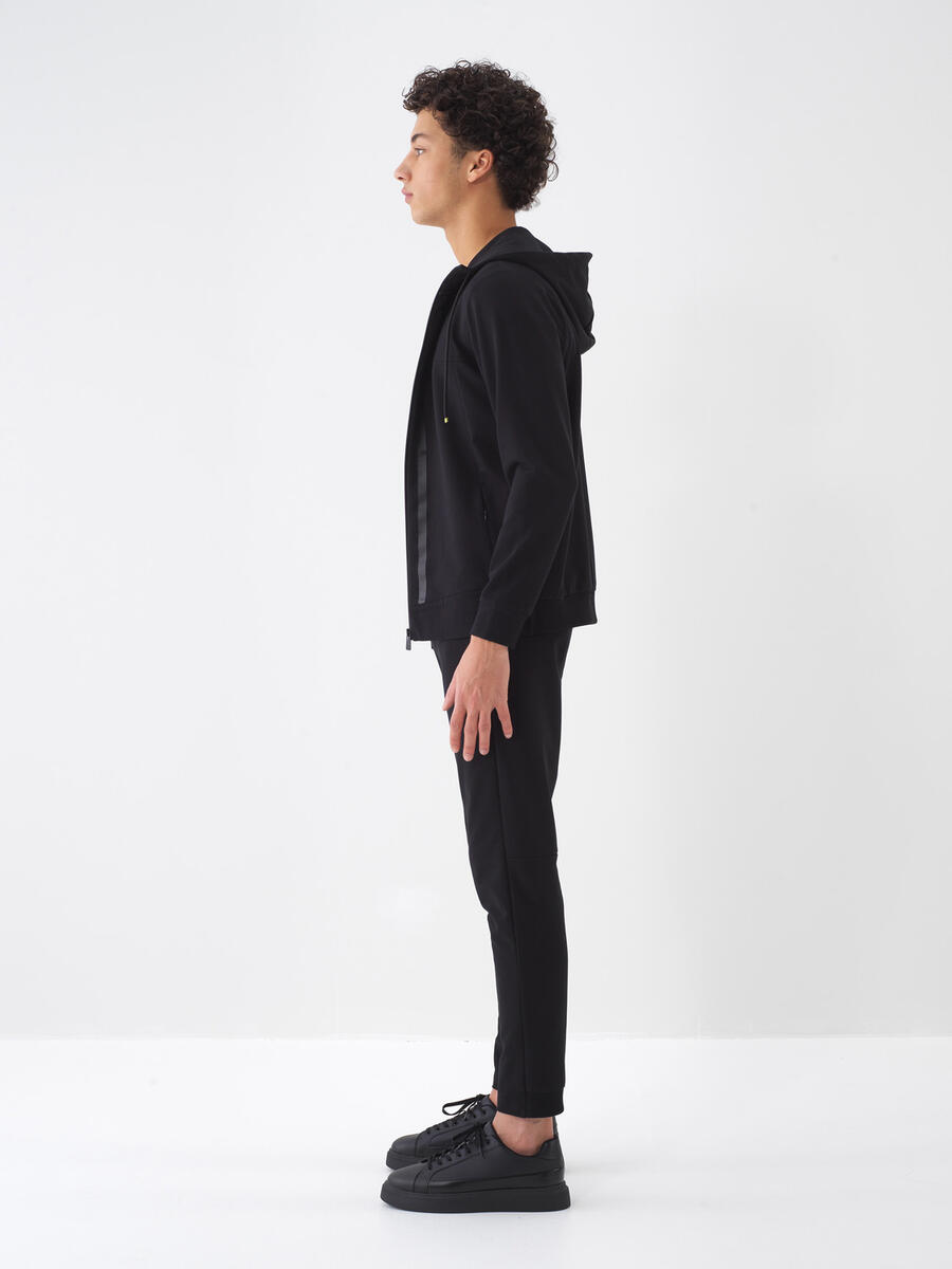 Siyah Pamuk Dokulu Slim Fit Sweat Mont - 4