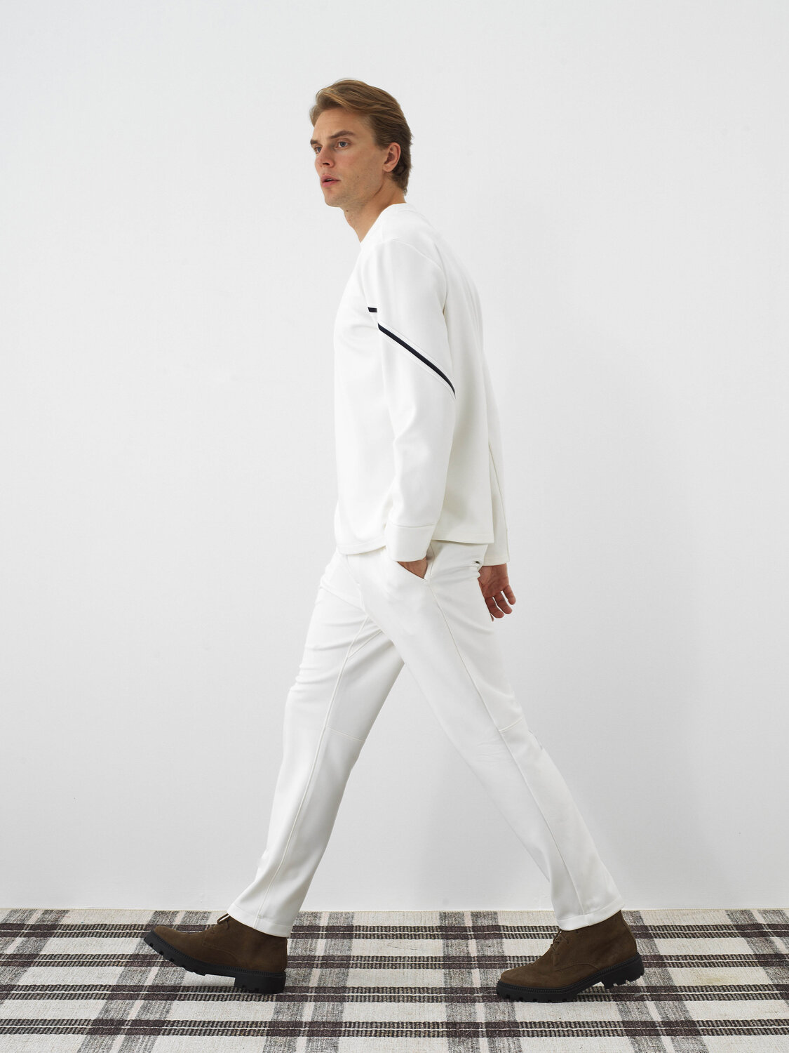 Ekru Esnek Dokulu Regular Fit Sweatshirt - Xint