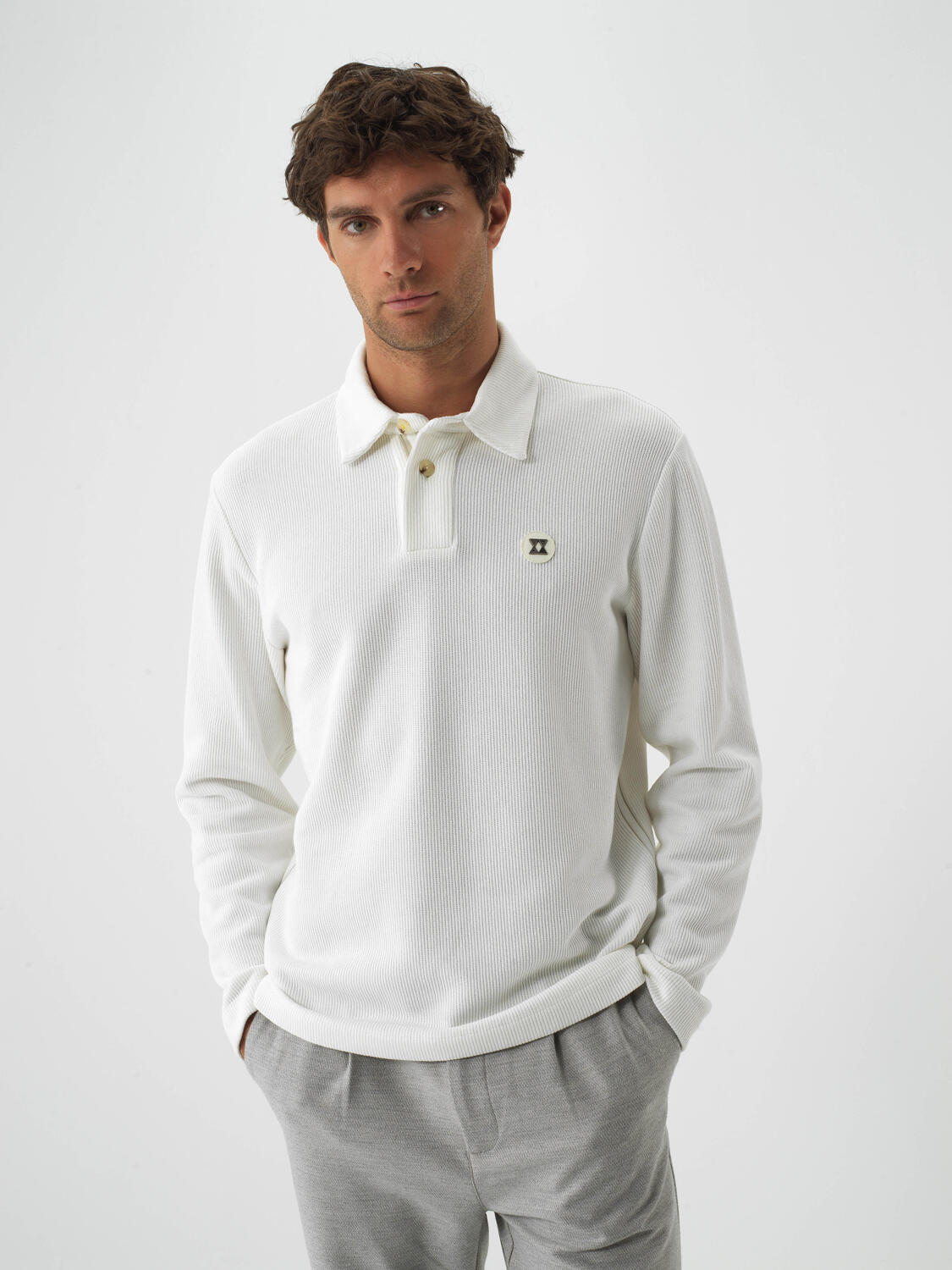 Ekru Pamuk Dokulu Regular Fit Sweatshirt