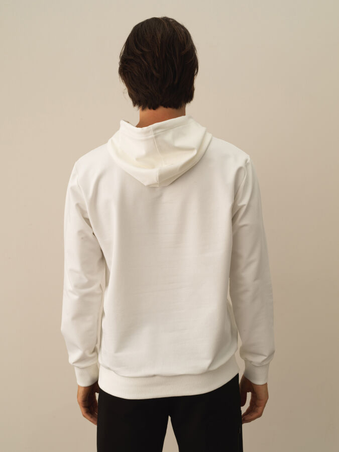 Kırık Beyaz Pamuk Dokulu Regular Fit Sweatshirt - Xint