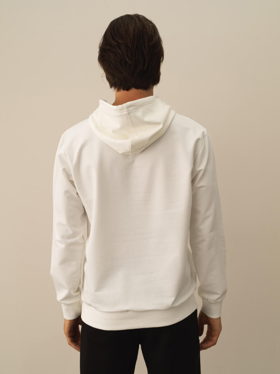 Kırık Beyaz Pamuk Dokulu Regular Fit Sweatshirt - 3