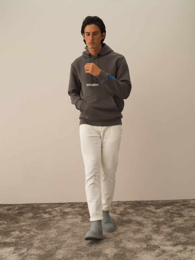 Gri Regular Fit Kapüşonlu Pamuklu Sweatshirt - 2