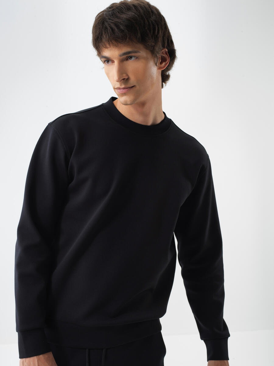 Siyah Pamuklu Basic Sweatshirt - 1