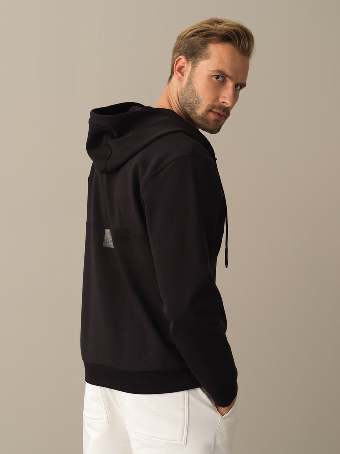 Siyah Pamuk Dokulu Regular Fit Sweatshirt - Xint