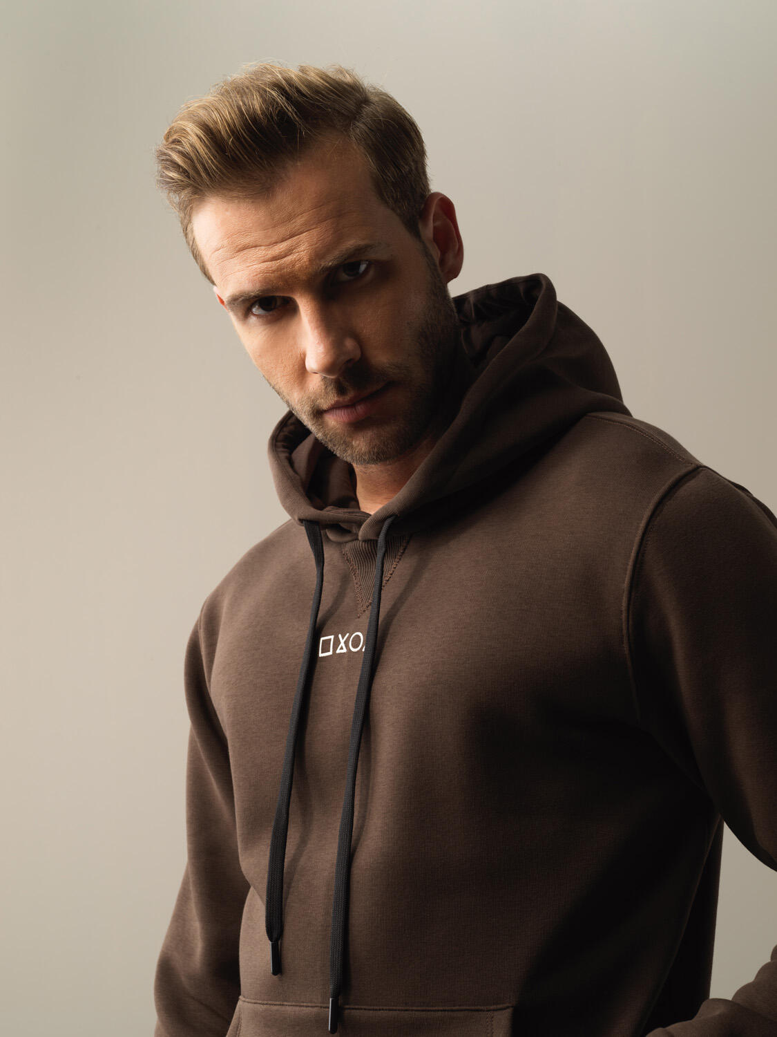 Kahverengi Pamuk Dokulu Regular Fit Baskılı Sweatshirt 
