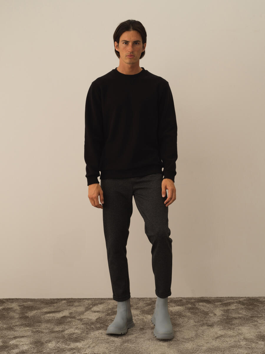 Siyah Pamuk Dokulu Regular Fit Sweatshirt - 2