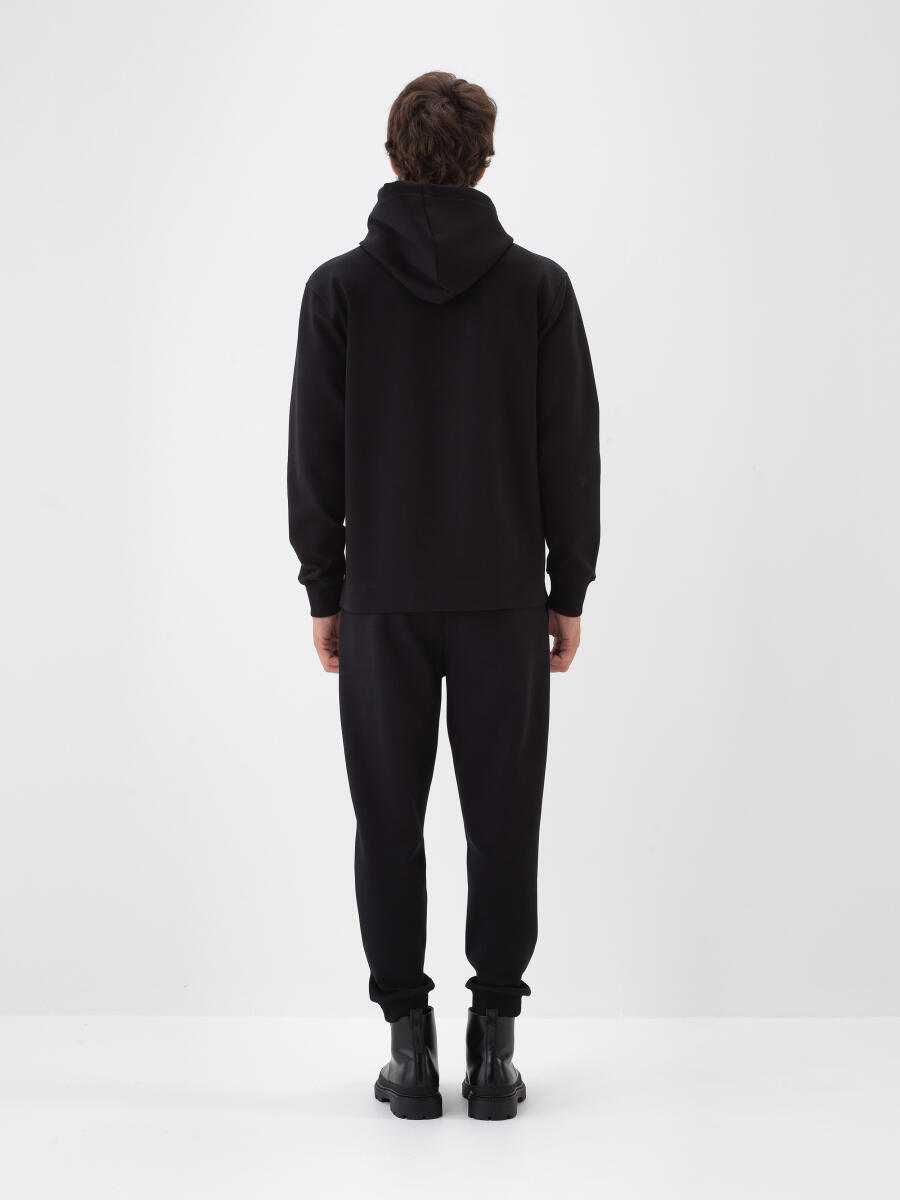 Siyah Pamuk Dokulu Regular Fit Sweatshirt - 4