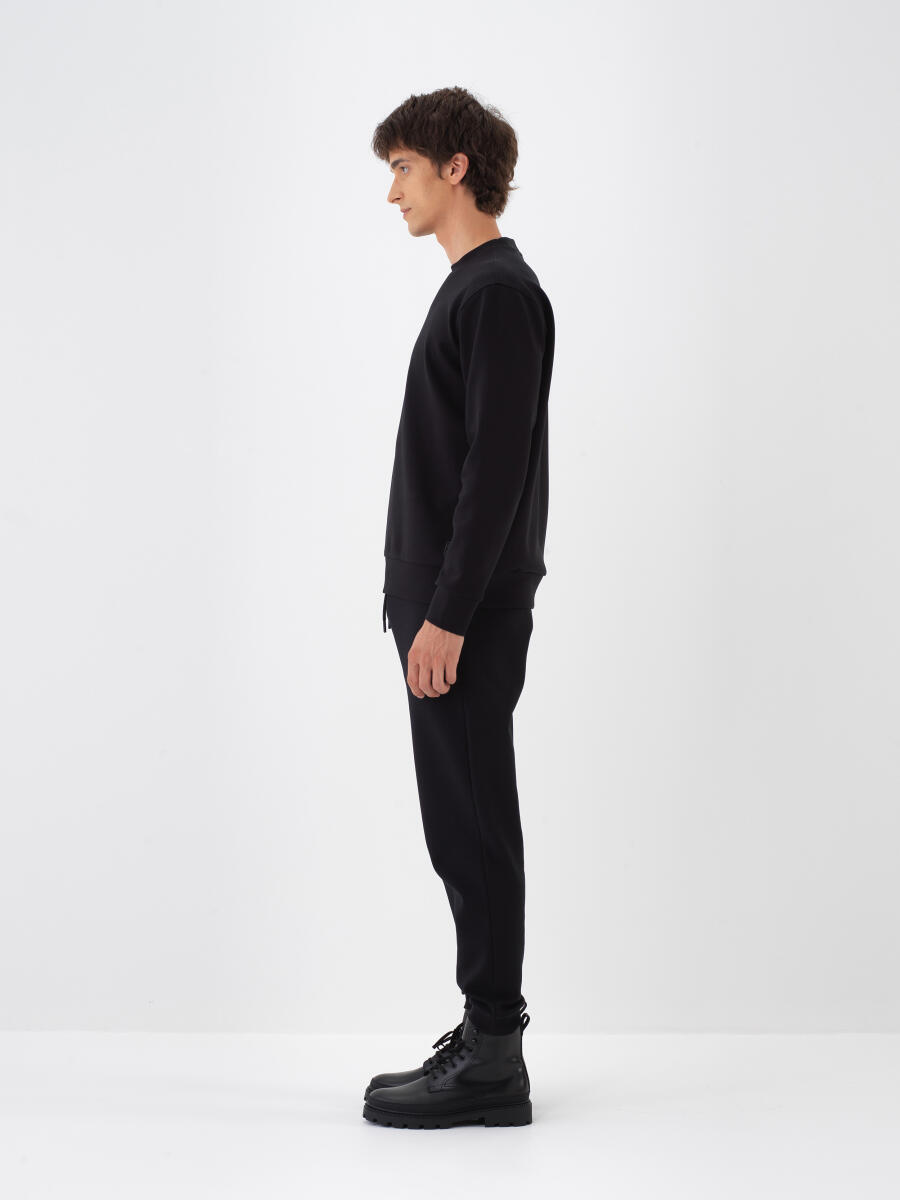 Siyah Pamuk Dokulu Regular Fit Sweatshirt - 3