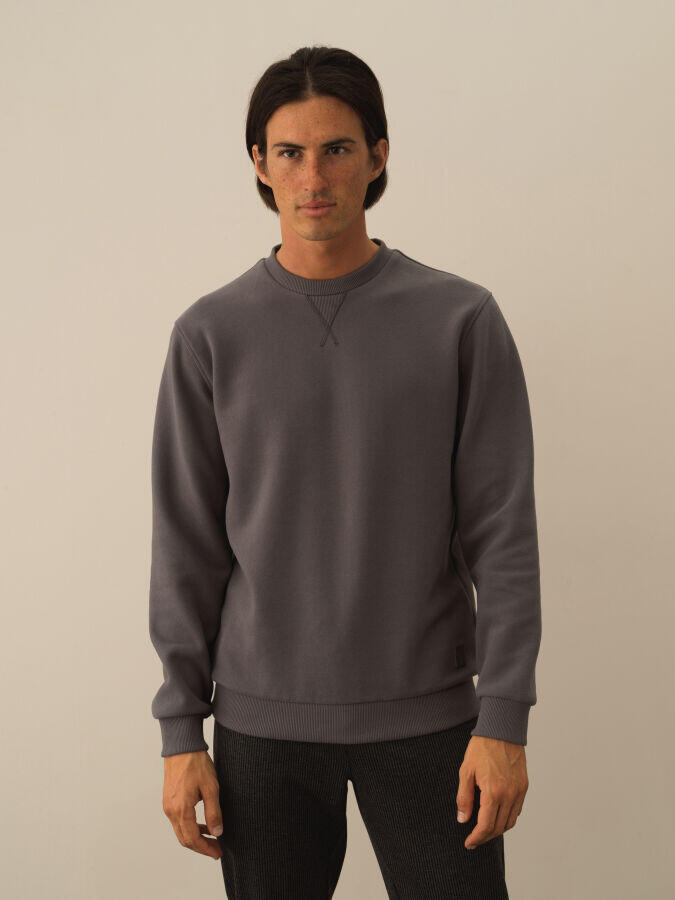 Xint Toptan Koyu Gri Pamuk Dokulu Regular Fit Sweatshirt