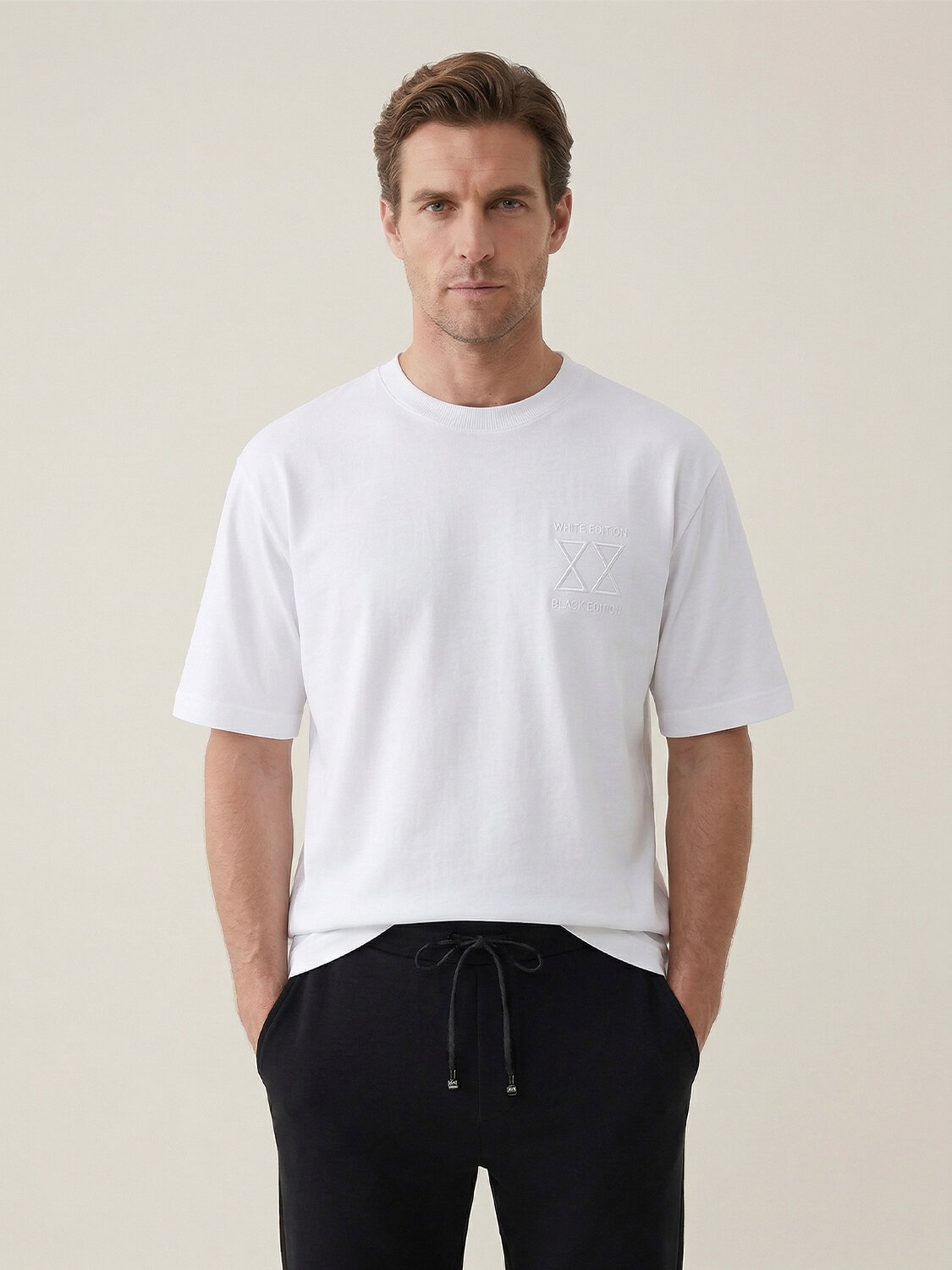 Beyaz Pamuk Dokulu Regular Fit Tişört - 1