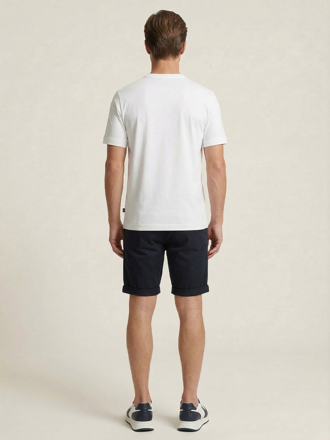 Beyaz Pamuk Dokulu Regular Fit Tişört - 4