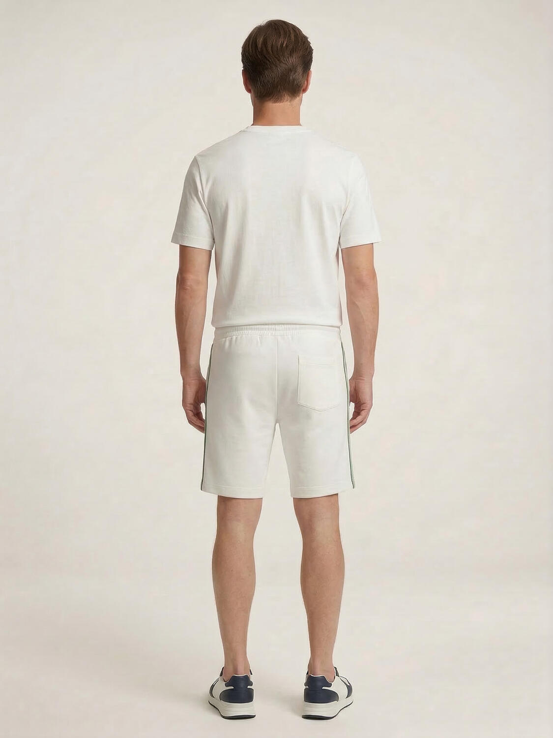 Beyaz Pamuk Dokulu Regular Fit Tişört - 4