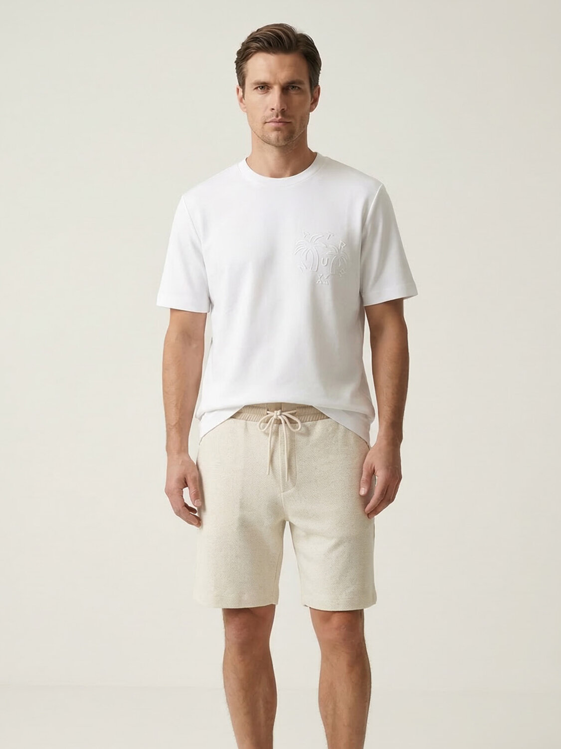 Beyaz Pamuk Dokulu Regular Fit Tişört