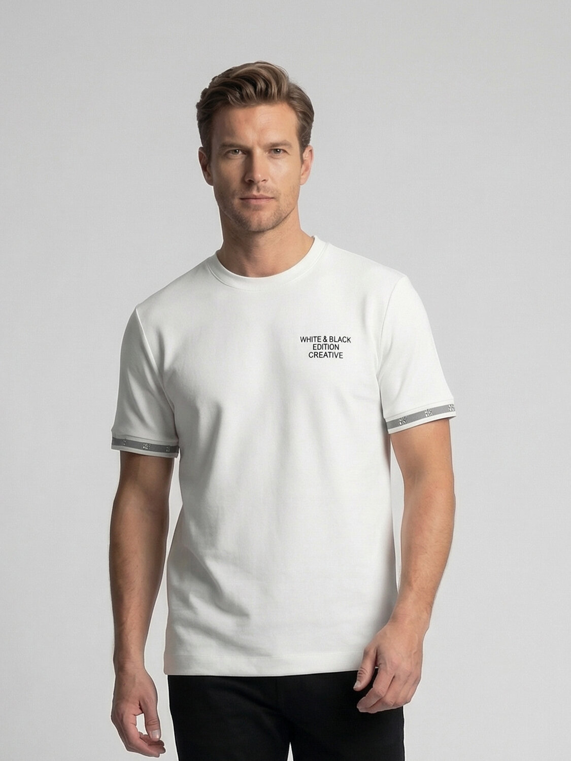 Beyaz Pamuk Dokulu Regular Fit Tişört - 1