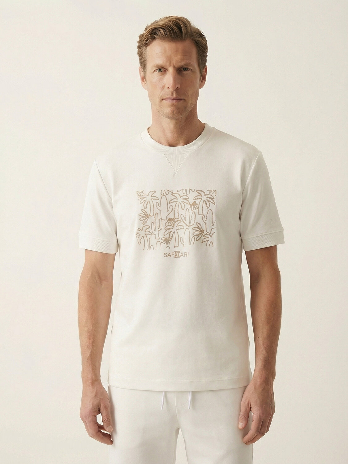 Beyaz Pamuk Dokulu Regular Fit Tişört