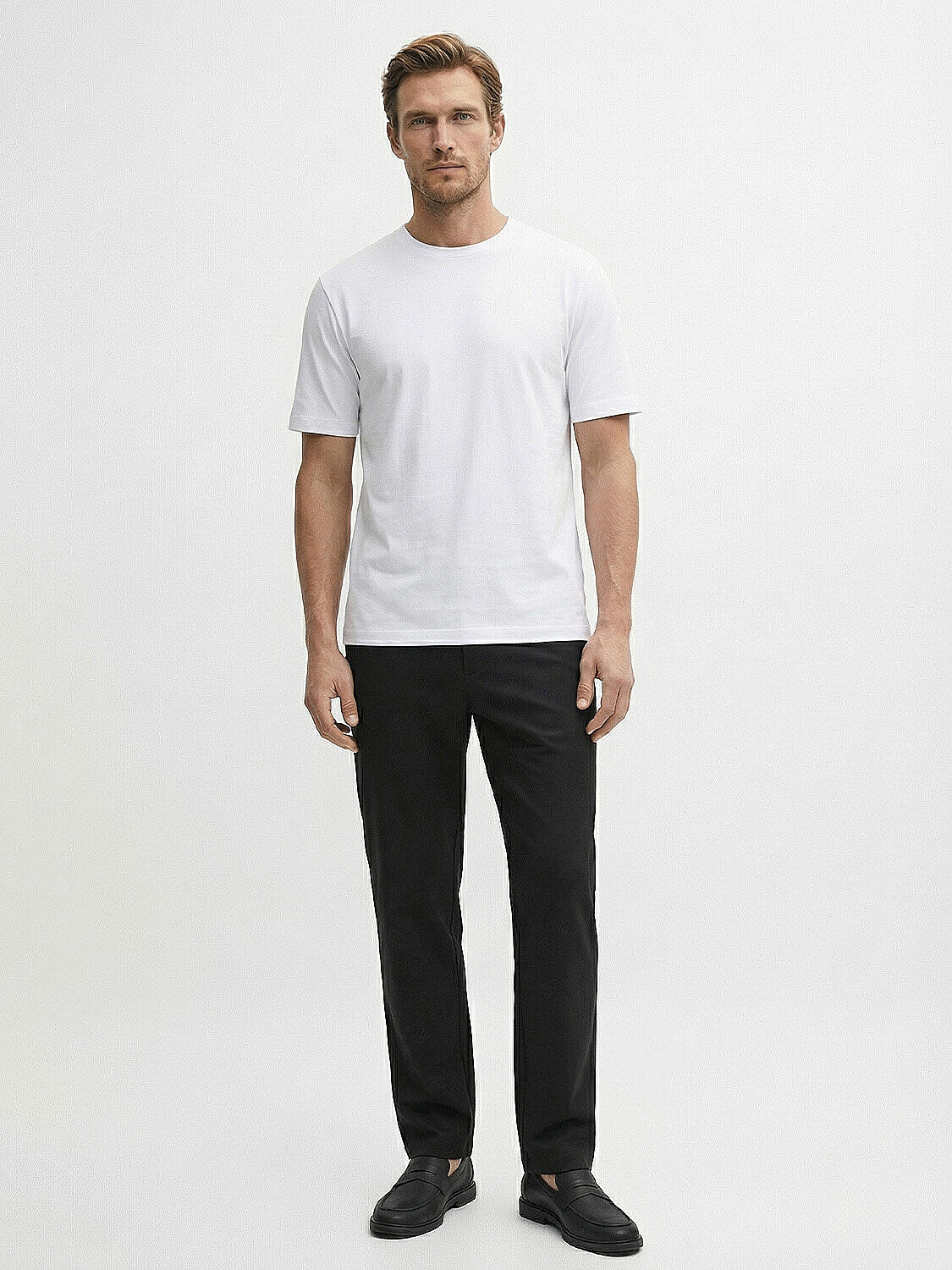 Beyaz Pamuk Dokulu Slim Fit Tişört (1)