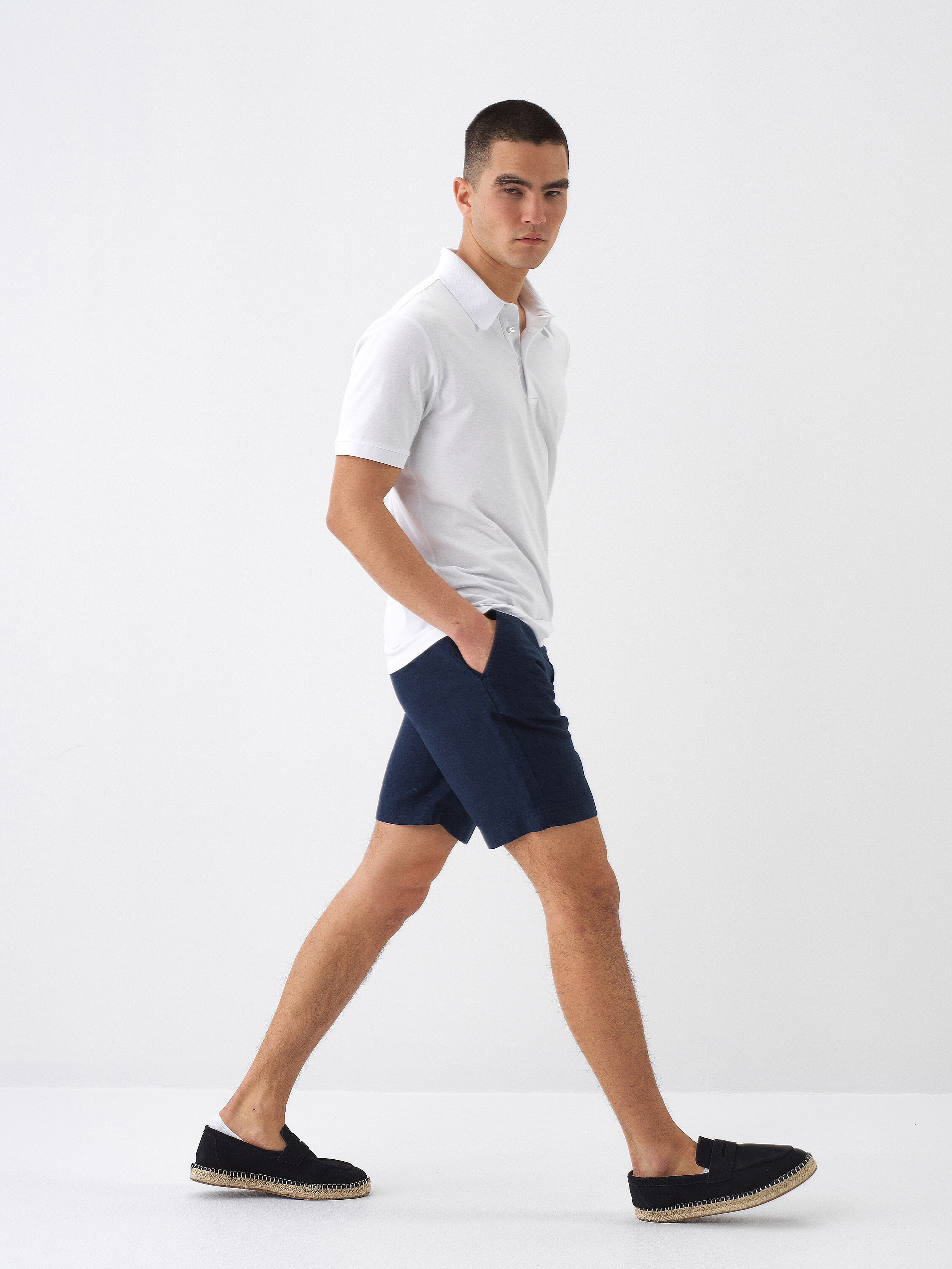 Beyaz Pamuk Dokulu Slim Fit Tişört - 2