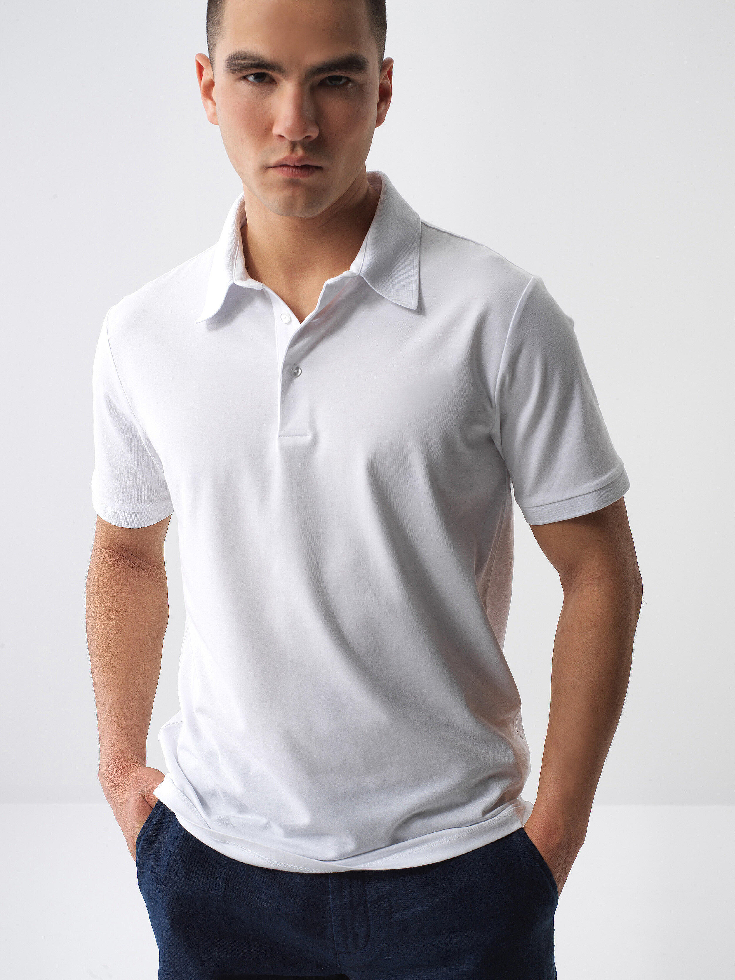 Beyaz Pamuk Dokulu Slim Fit Tişört - 1