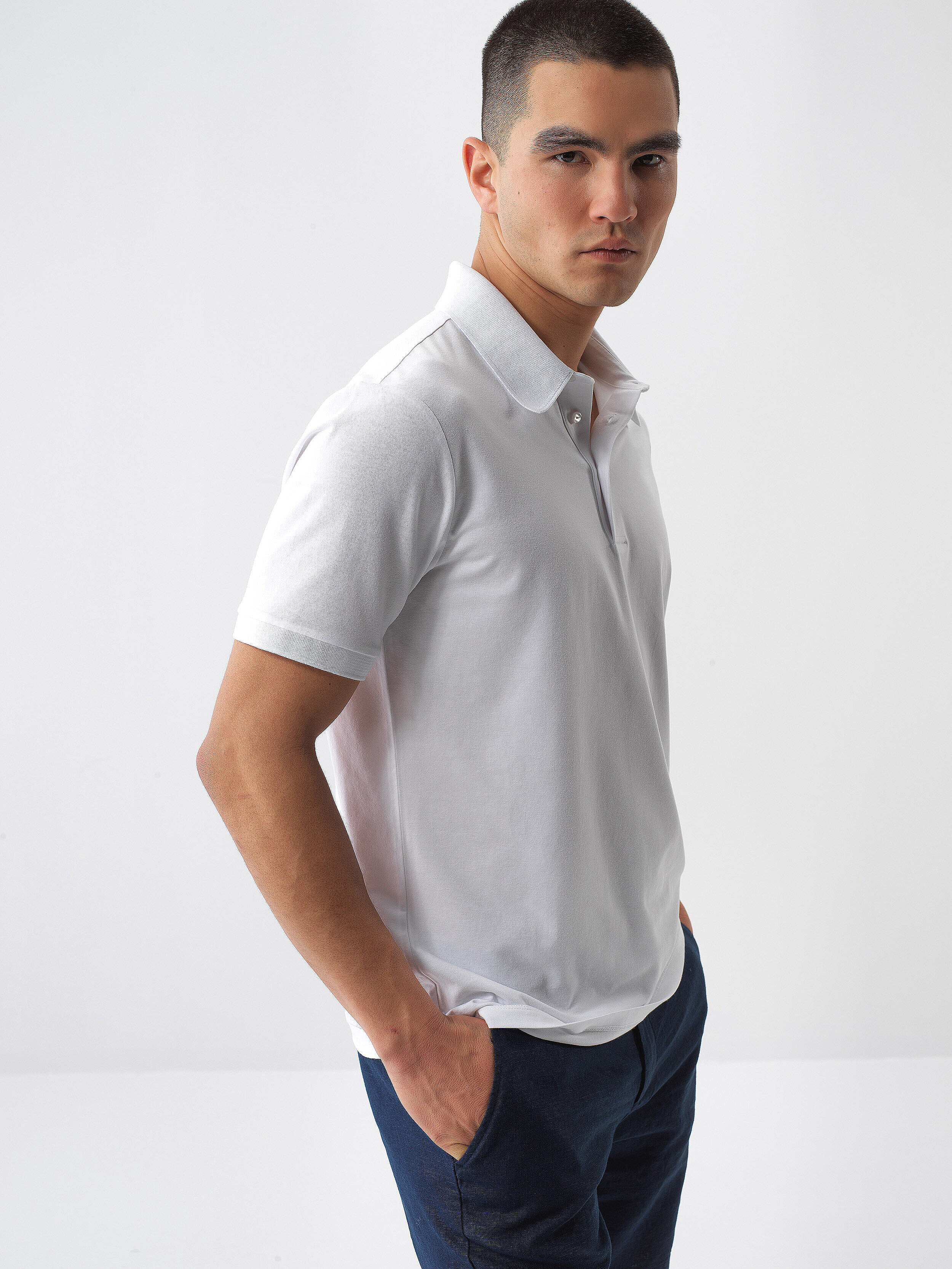 Beyaz Pamuk Dokulu Slim Fit Tişört - 3