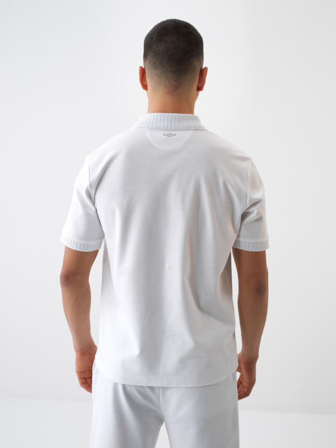 Beyaz Pamuk Dokulu Regular Fit Tişört - 4