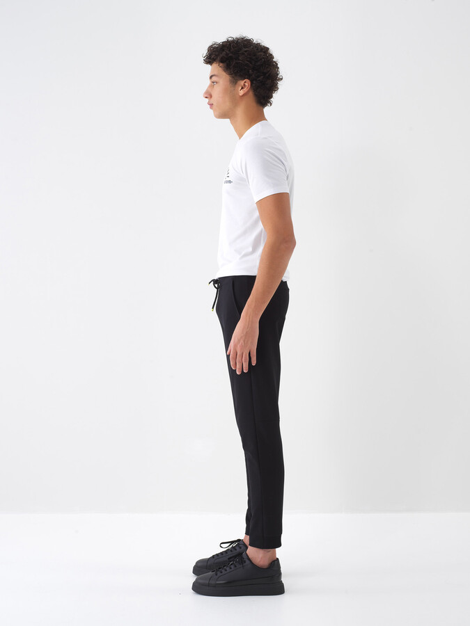 Beyaz Pamuk Dokulu Slim Fit Tişört - 4