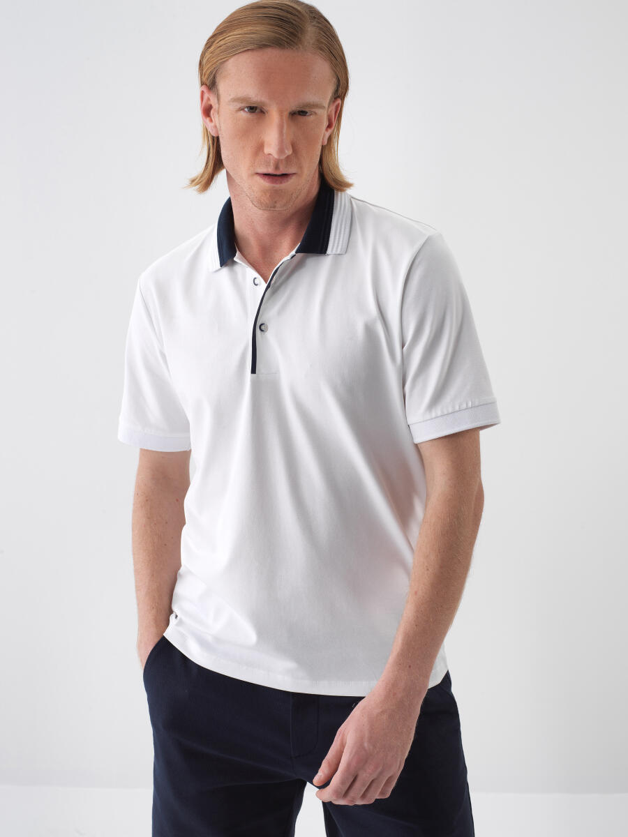 Beyaz Pamuk Dokulu Slim Fit Tişört - 1