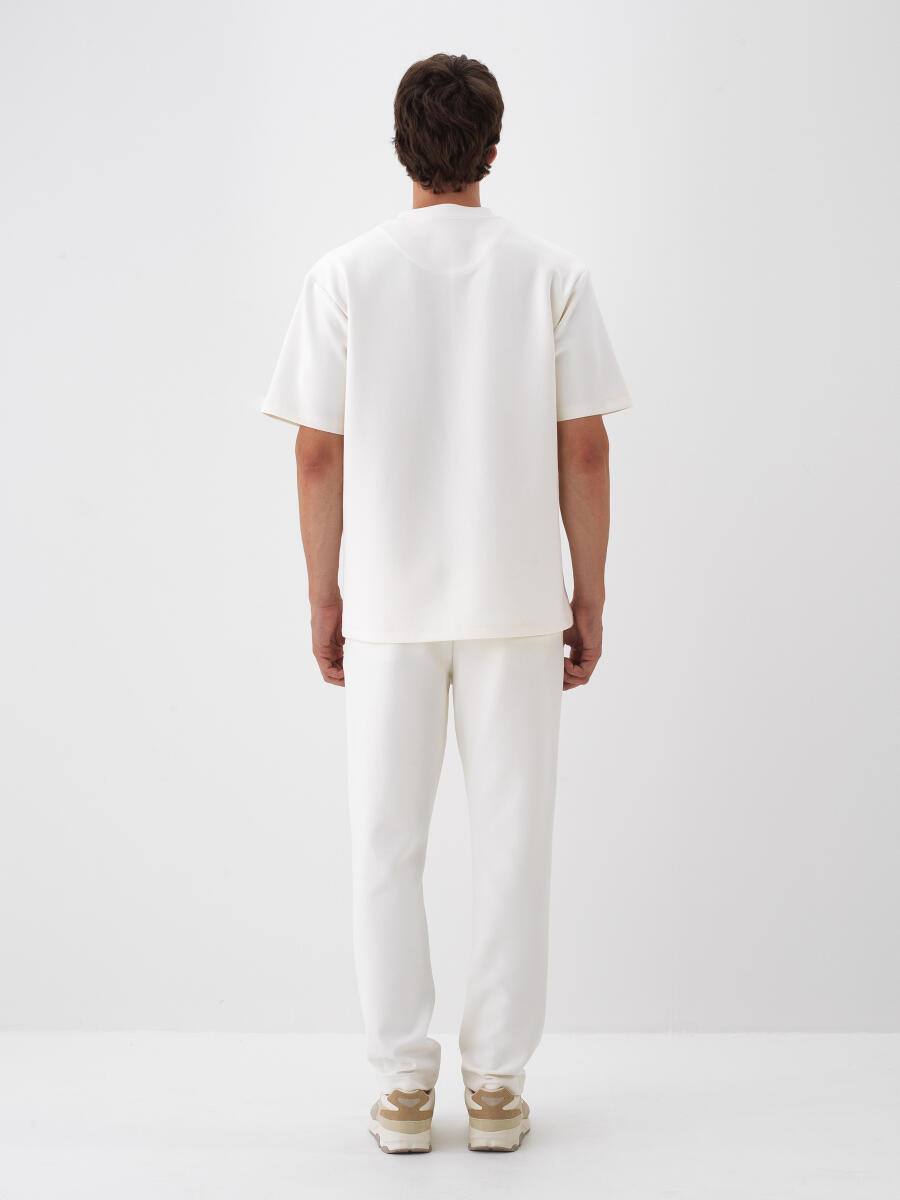 Ekru Pamuk Dokulu Oversize Tişört - 4