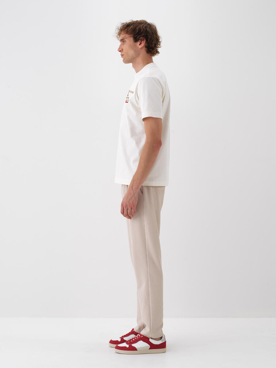 Ekru Pamuk Dokulu Regular Fit Tişört - 3