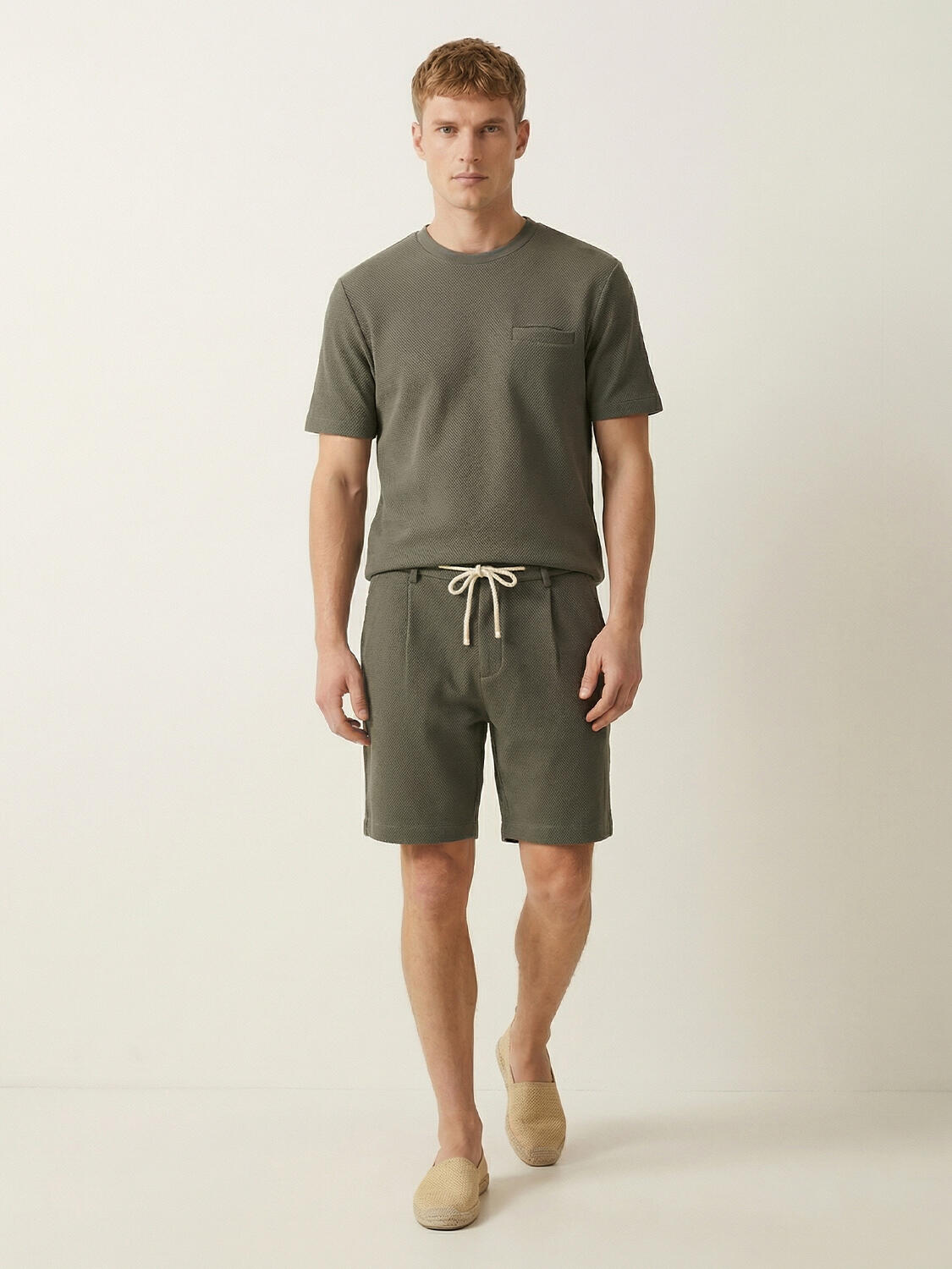 Haki Pamuk Dokulu Regular Fit Tişört - 3