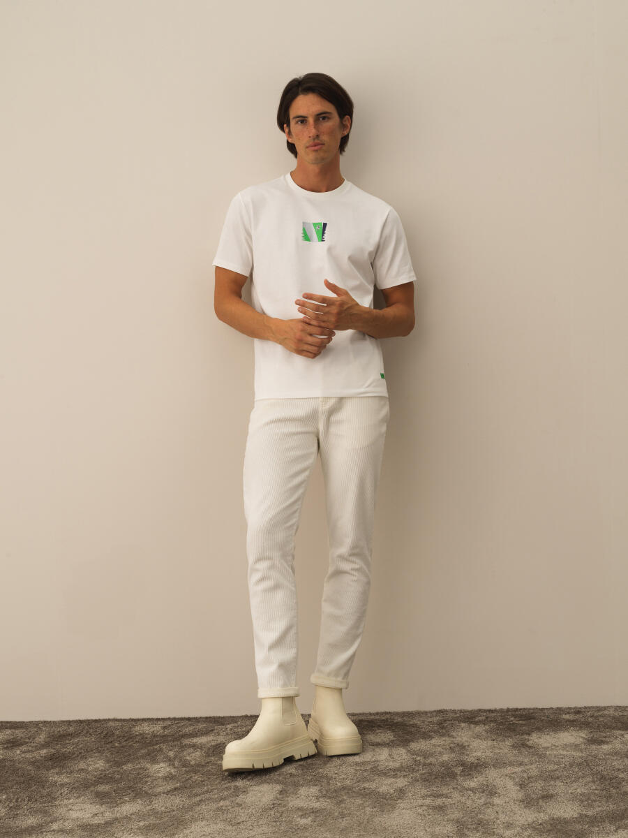 Kırık Beyaz Pamuk Dokulu Regular Fit Tişört - 2