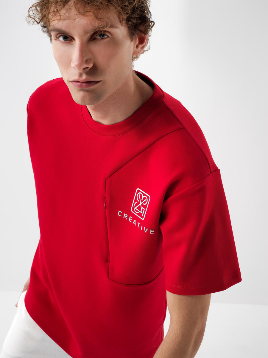 Kırmızı Pamuk Dokulu Oversize Tişört - 1