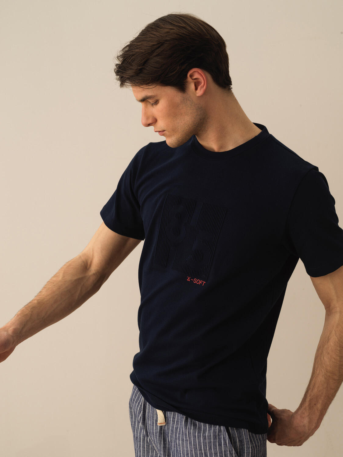 Lacivert Pamuk Dokulu Regular Fit Tişört