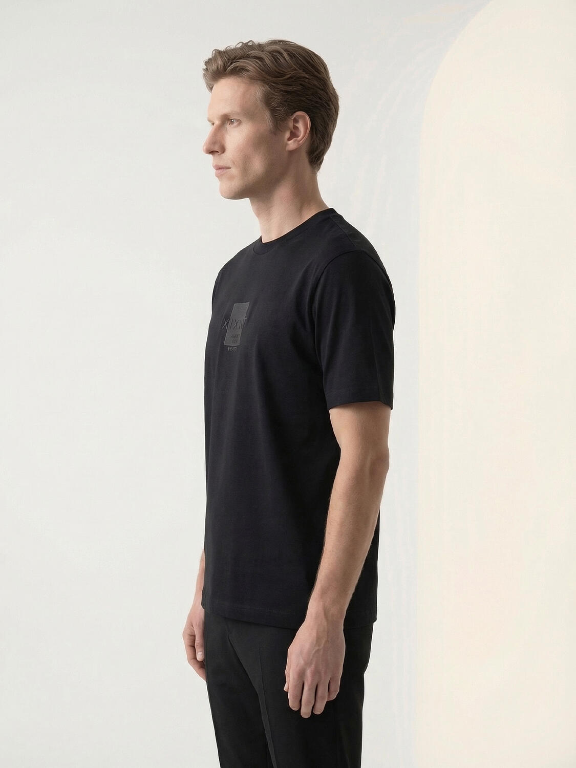 Siyah Pamuk Dokulu Regular Fit Tişört - 3