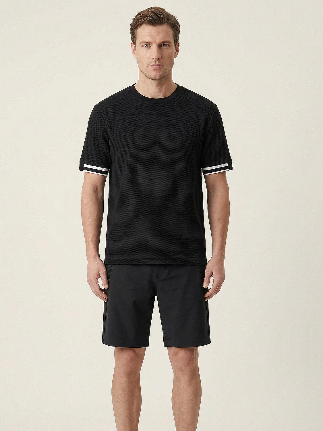 Siyah Pamuk Dokulu Regular Fit Tişört - 2