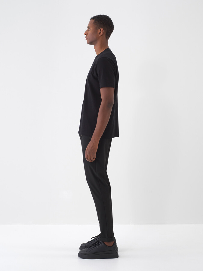 Siyah Pamuk Dokulu Regular Fit Tişört - 5