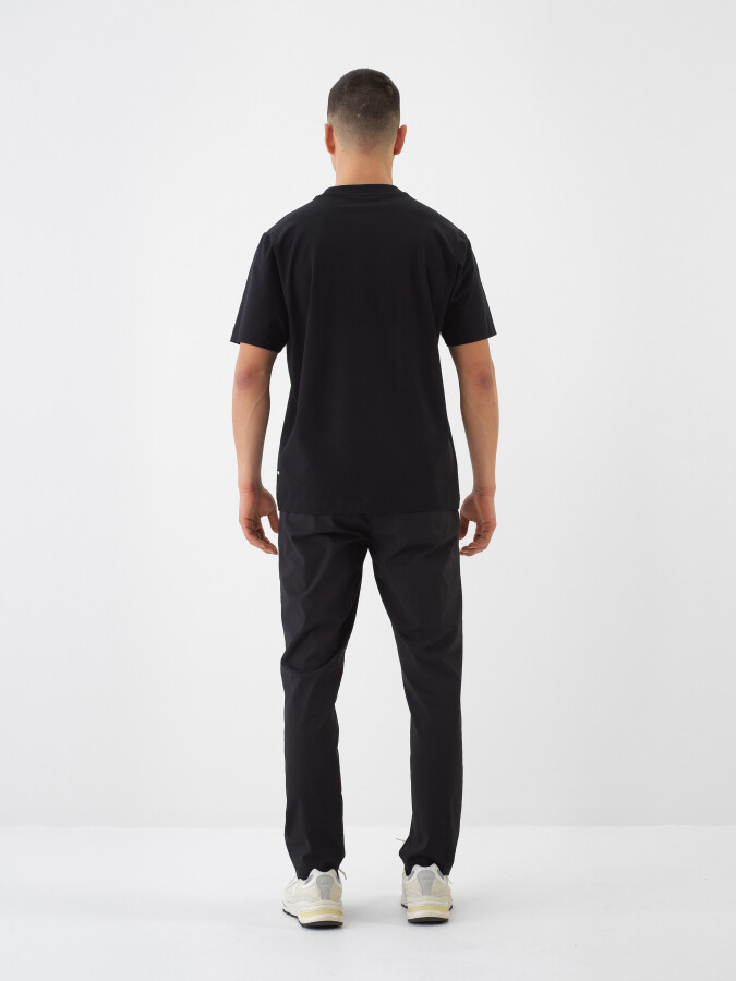 Siyah Pamuk Dokulu Regular Fit Tişört - 5