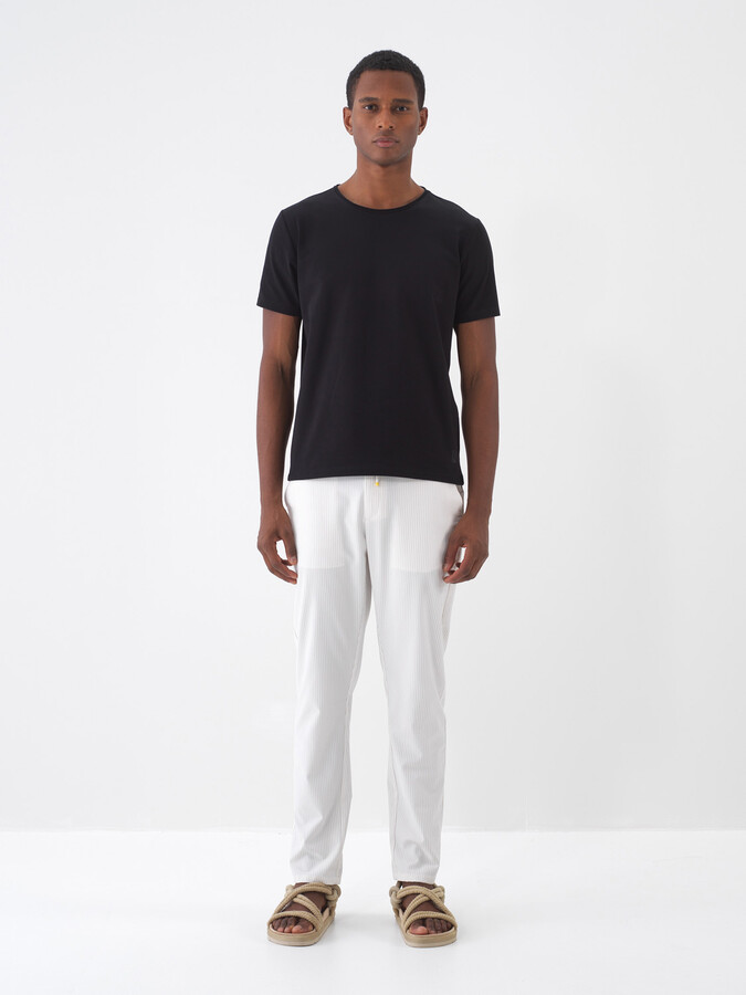 Siyah Pamuk Dokulu Slim Fit Tişört - 1