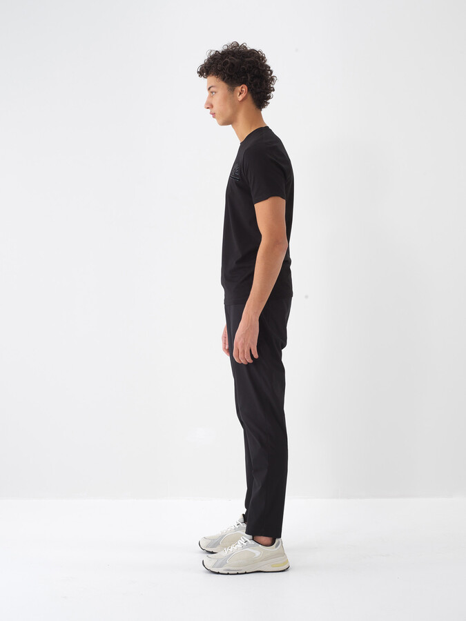 Siyah Pamuk Dokulu Slim Fit Tişört - 4