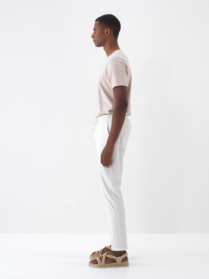 Taş Rengi Pamuk Dokulu Slim Fit Tişört - 4